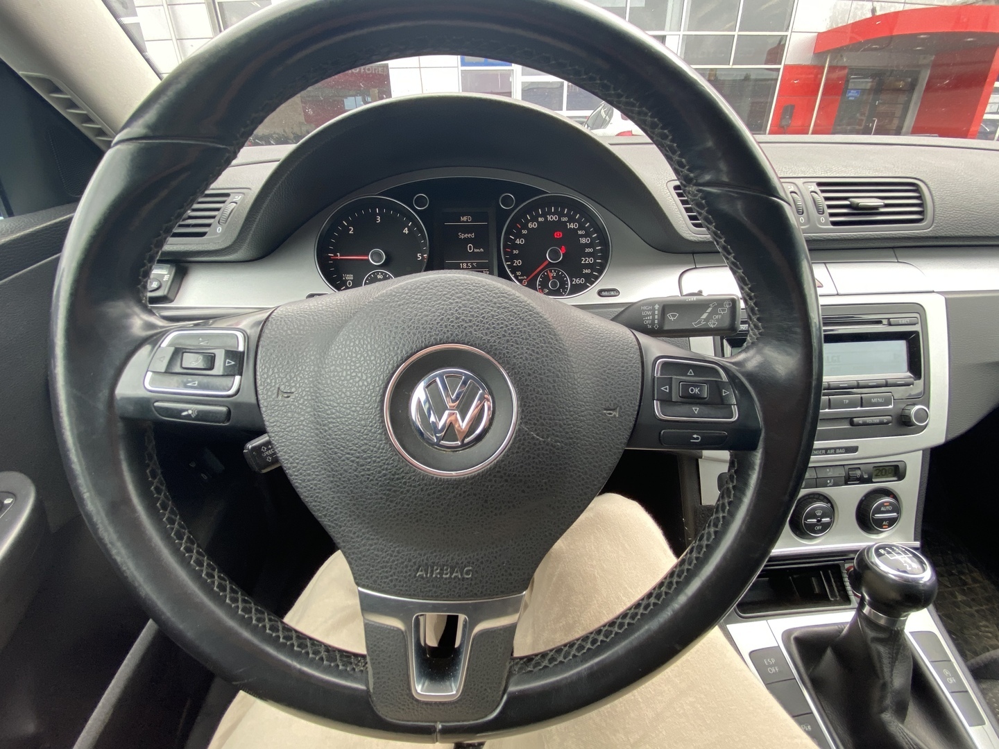 VOLKSWAGEN Passat 2009