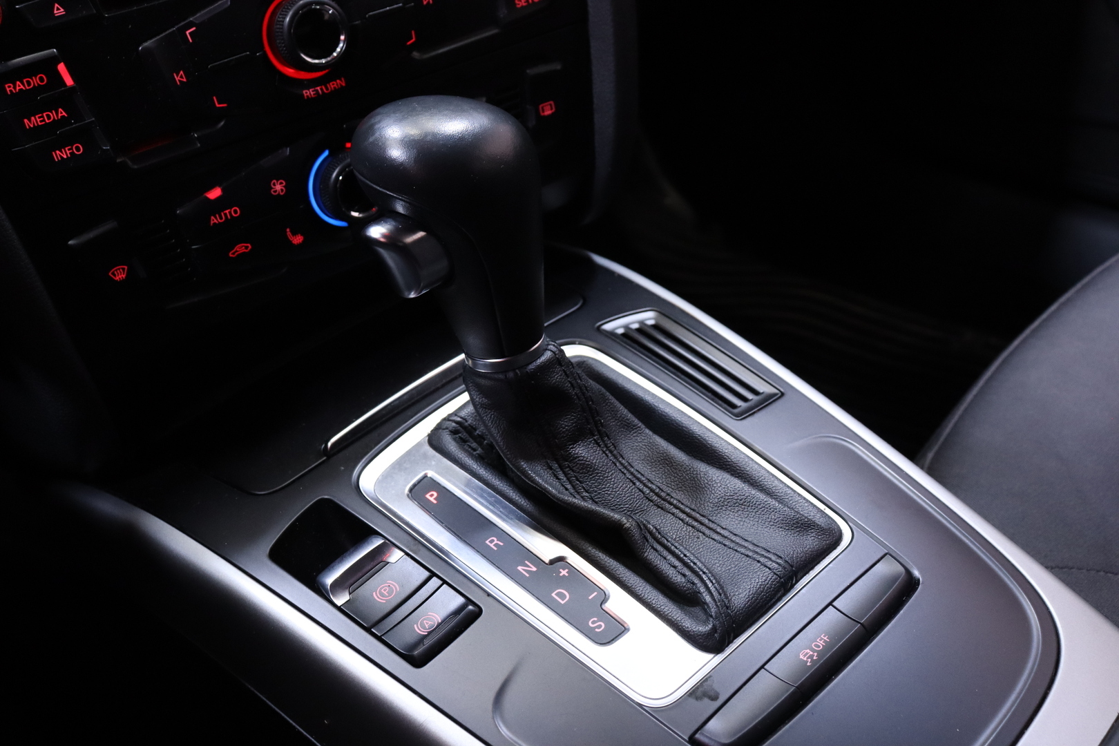AUDI A5 2011
