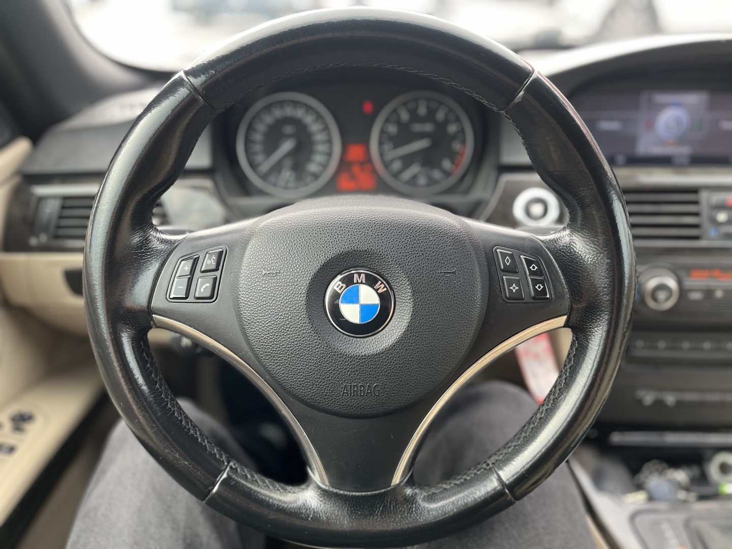 BMW 325 2007