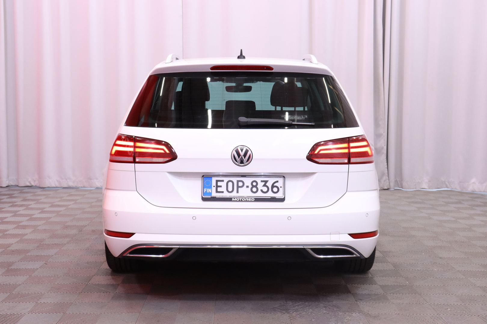VOLKSWAGEN Golf 2017