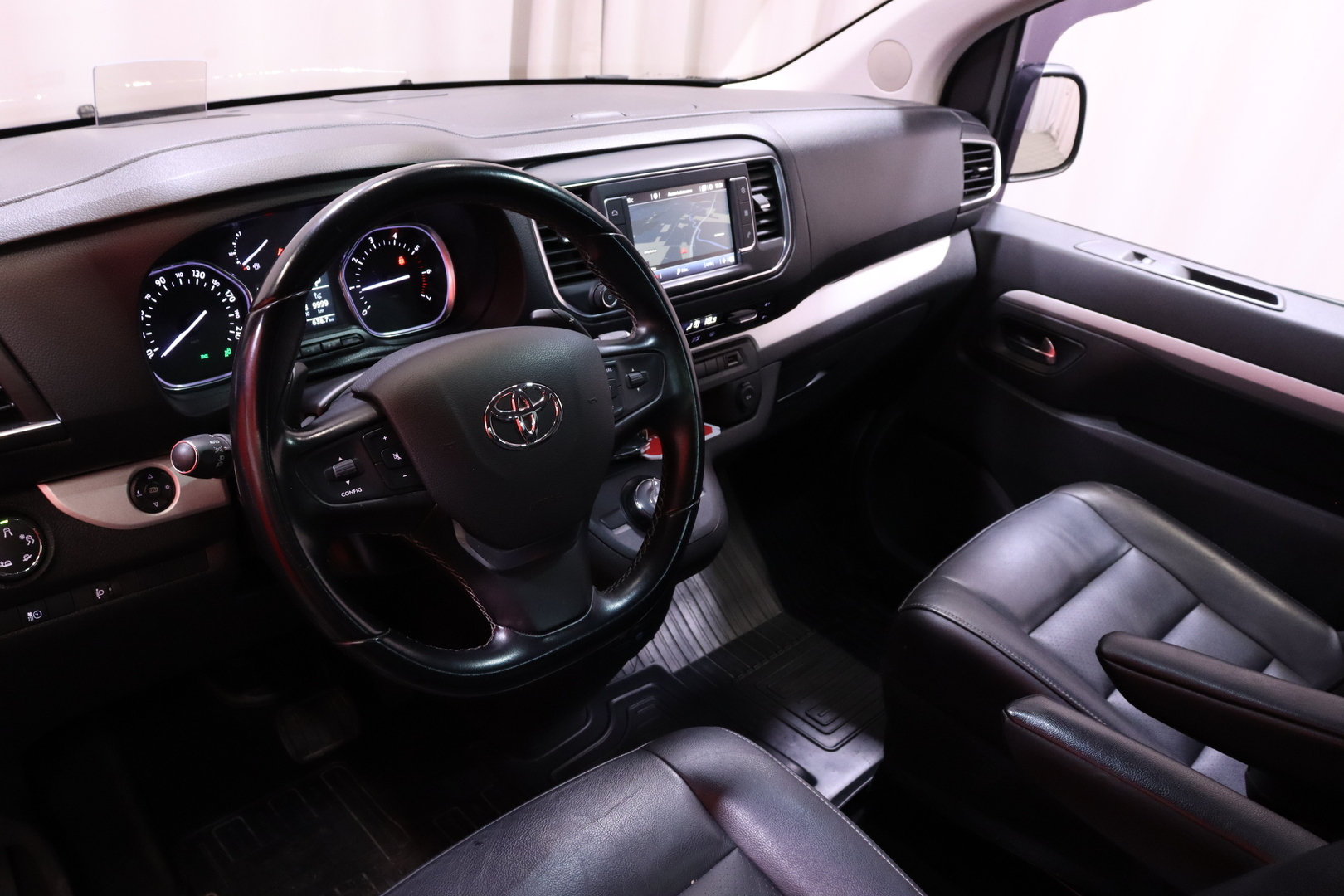 TOYOTA Proace Verso 2018
