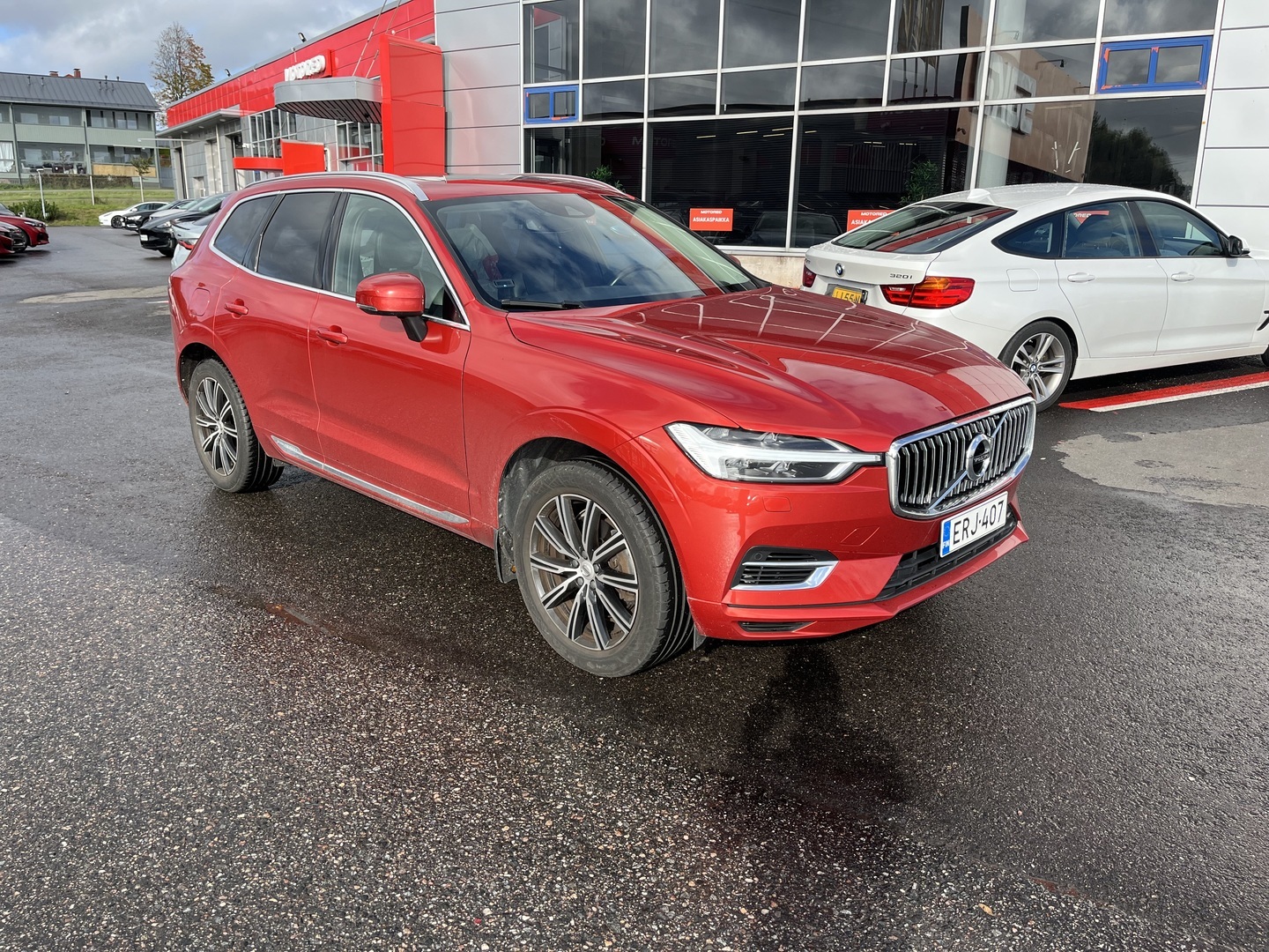 VOLVO XC60 2019
