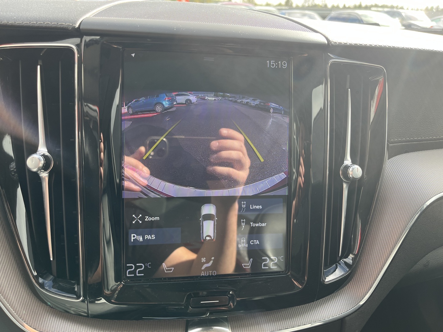 VOLVO XC60 2019