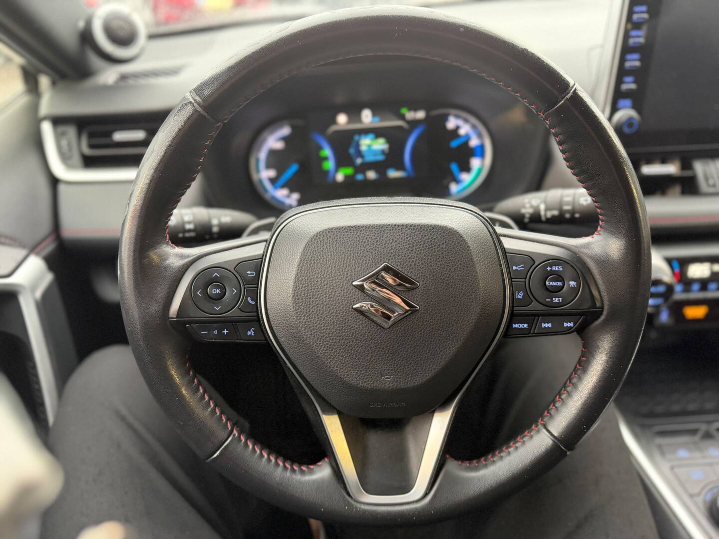 SUZUKI Across 2021