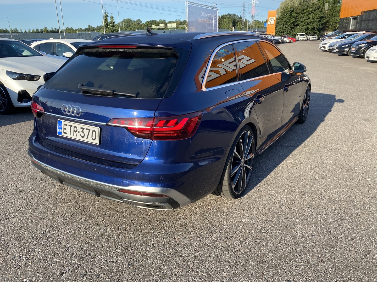 AUDI A4 2021