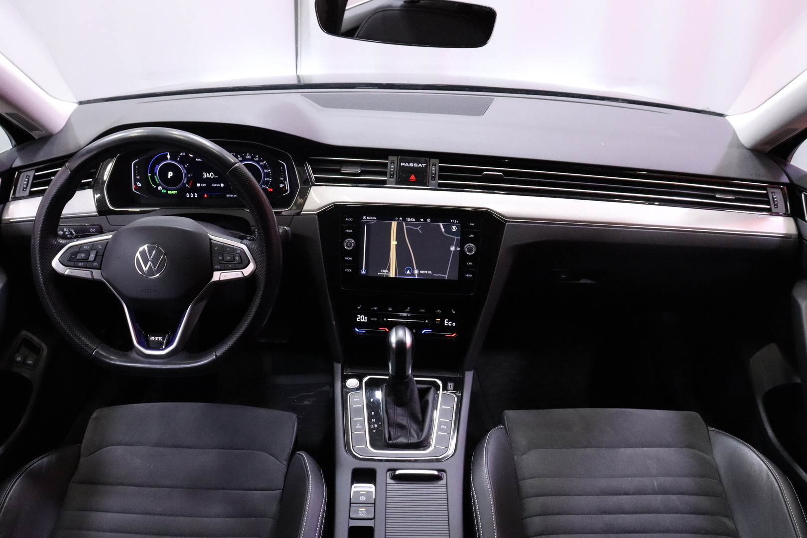 VOLKSWAGEN Passat 2021