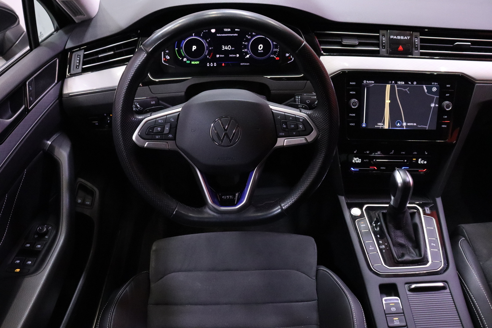 VOLKSWAGEN Passat 2021