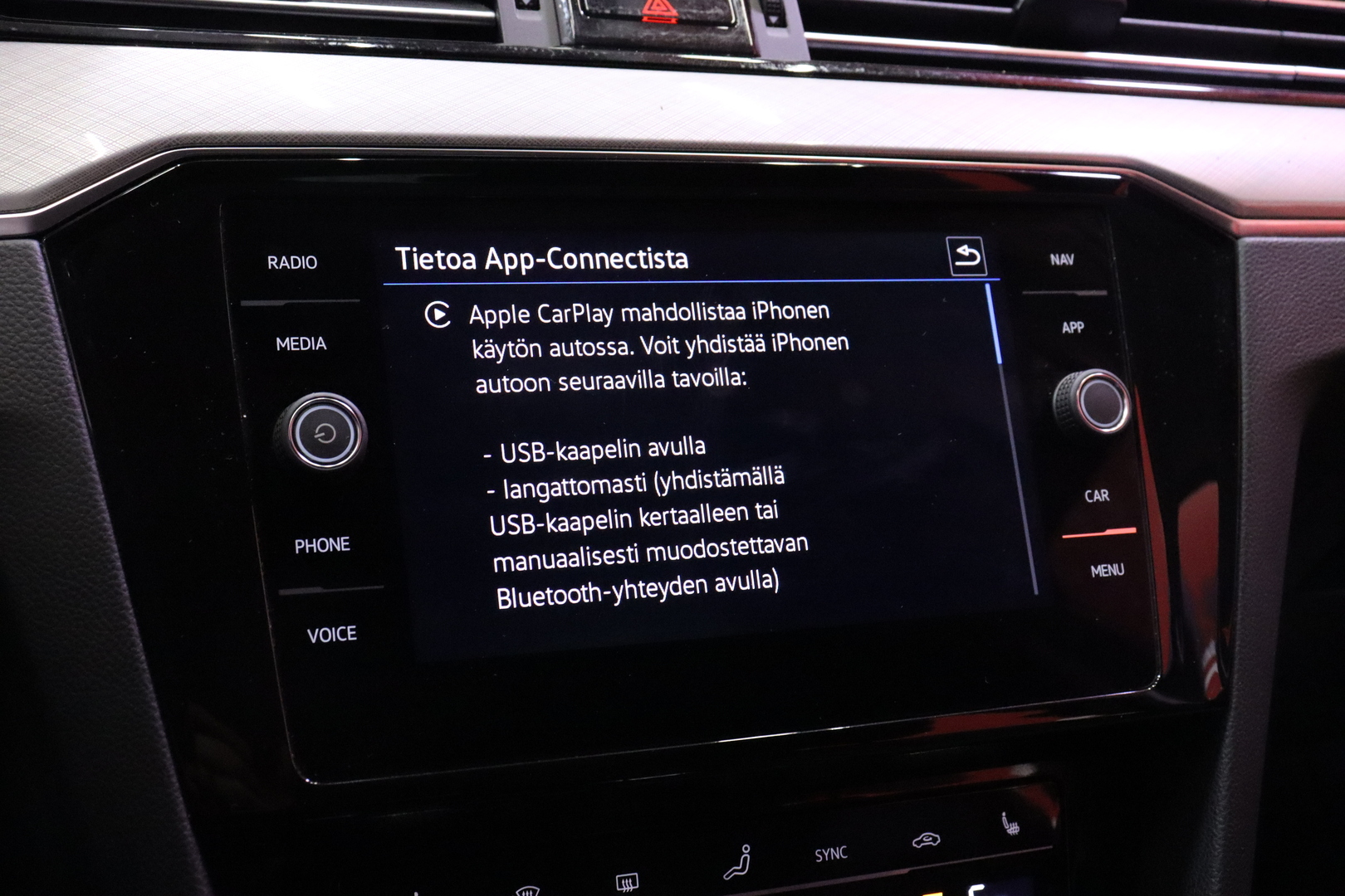 VOLKSWAGEN Passat 2021