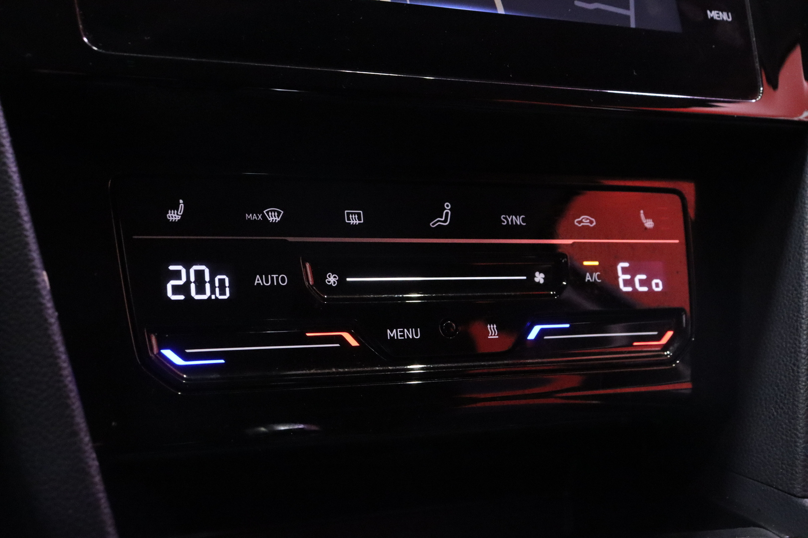 VOLKSWAGEN Passat 2021