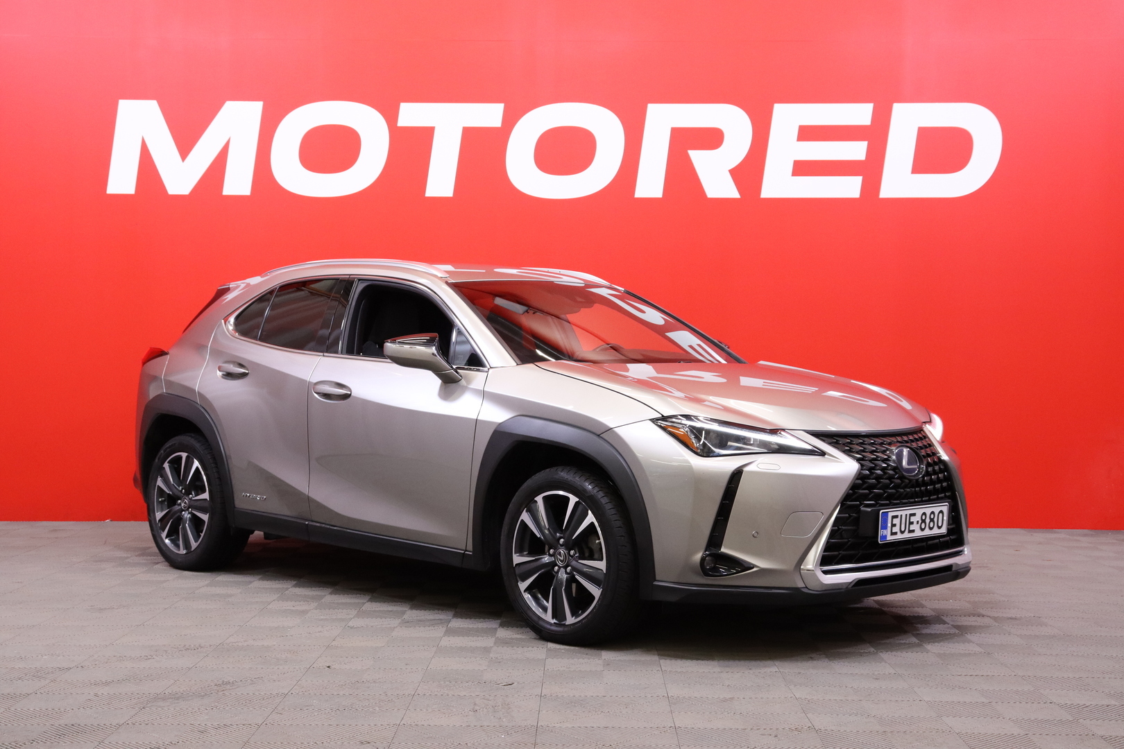 LEXUS UX 2022