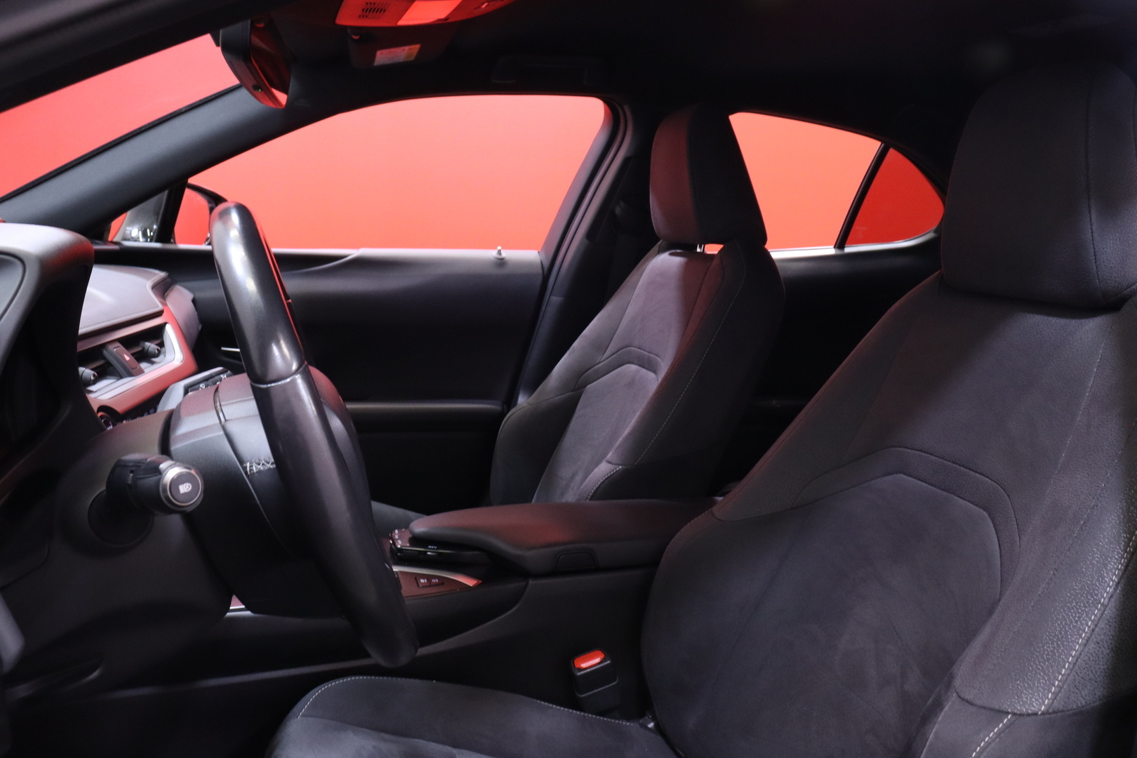 LEXUS UX 2022