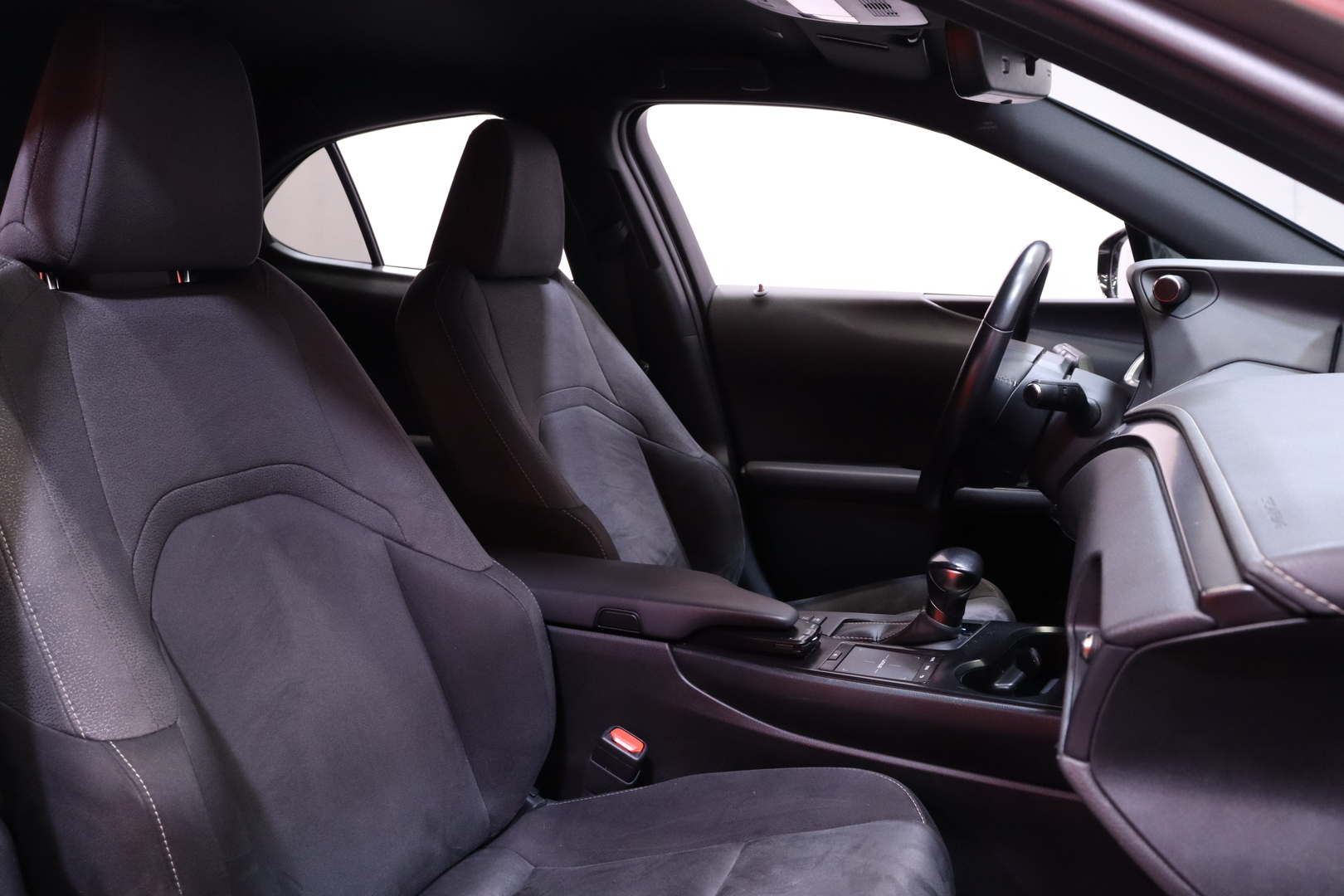 LEXUS UX 2022