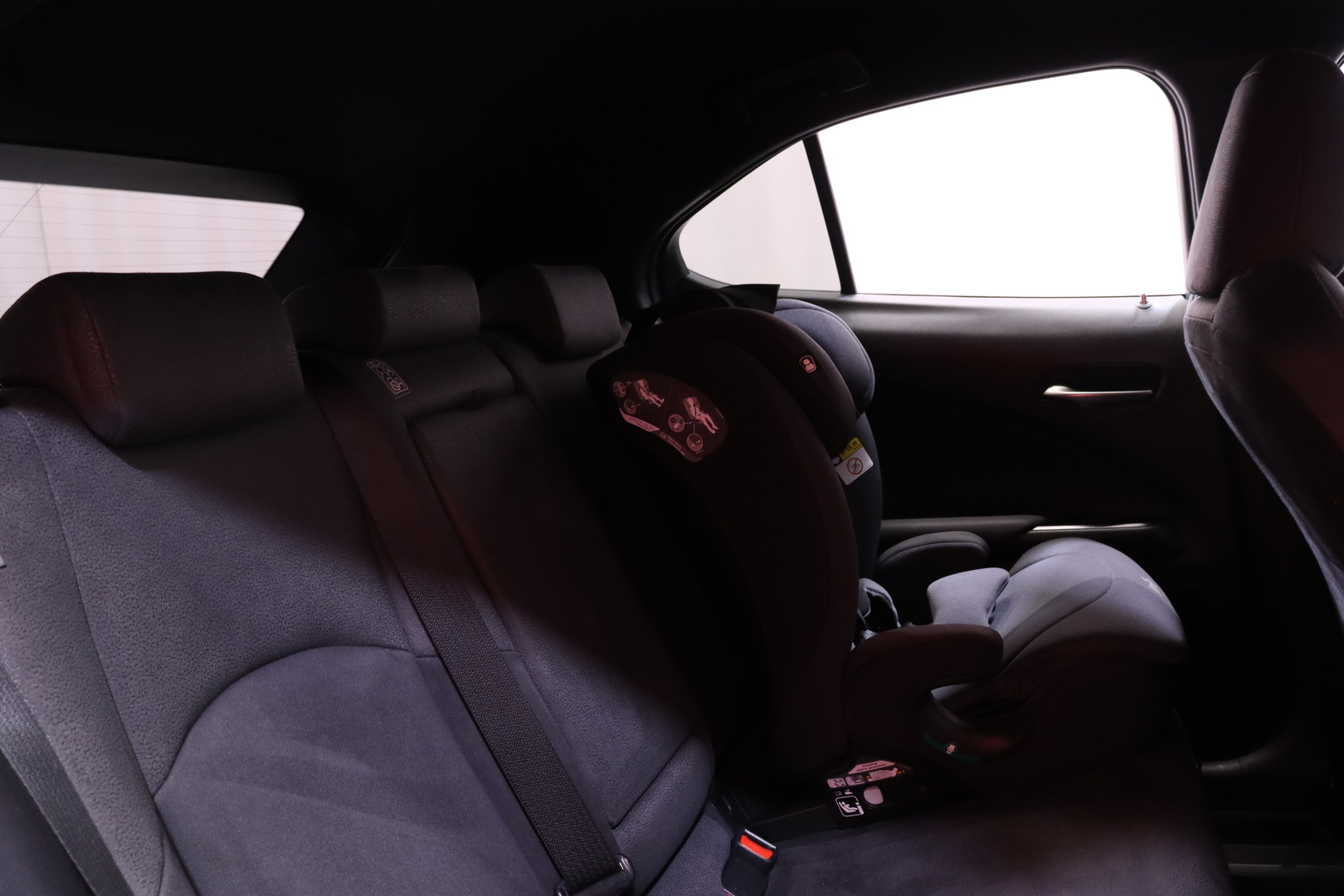 LEXUS UX 2022