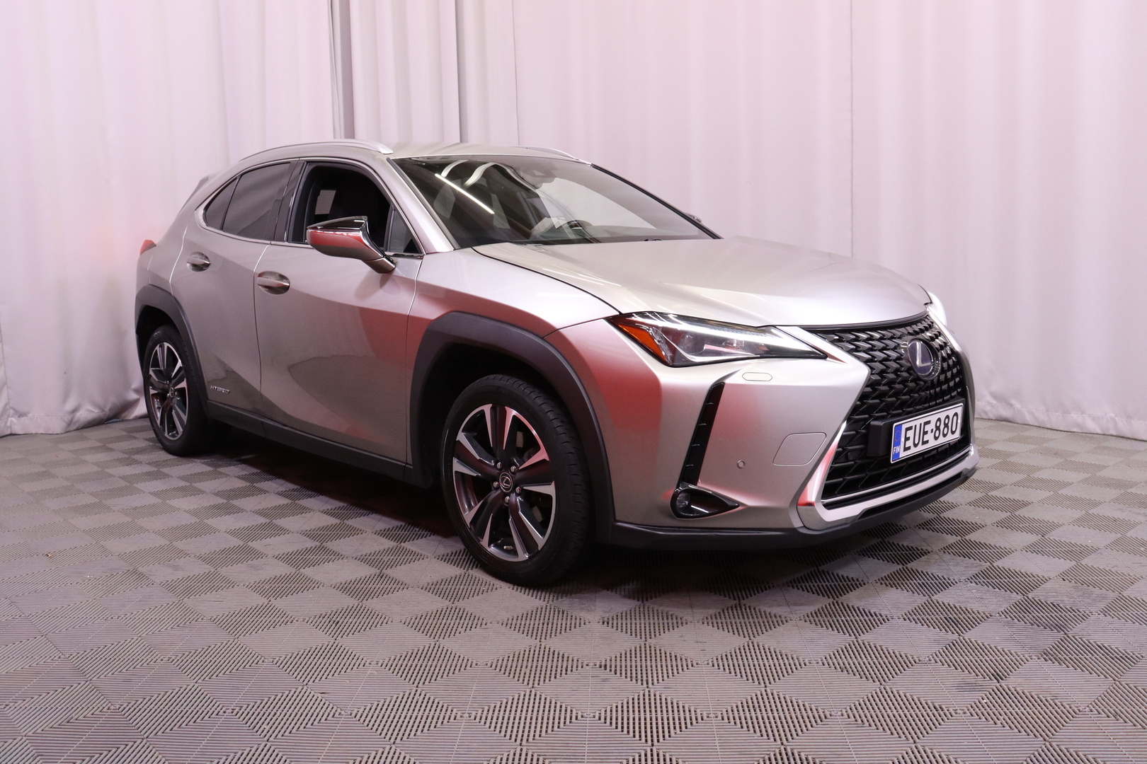 LEXUS UX 2022