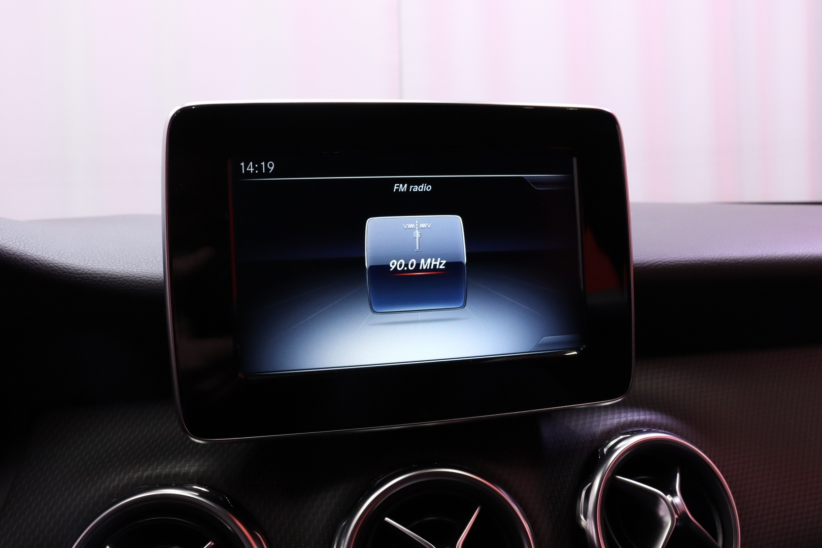 MERCEDES-BENZ GLA 2019