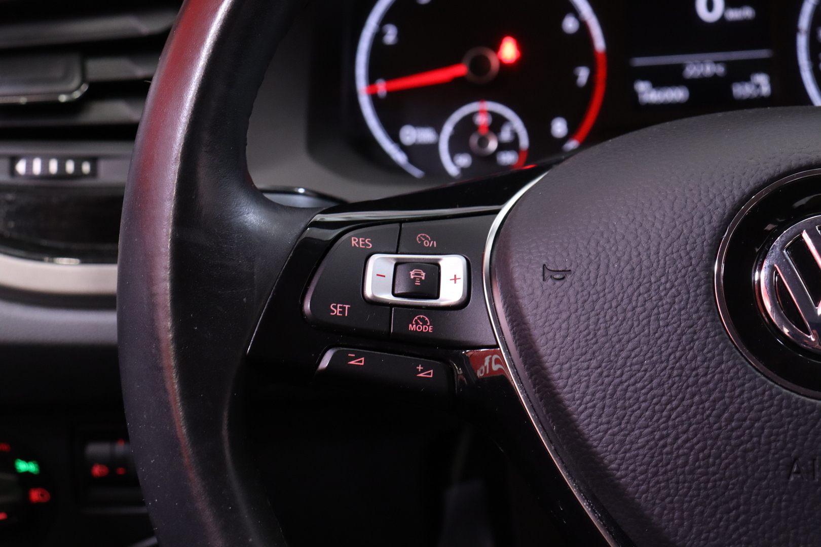 VOLKSWAGEN Polo 2019