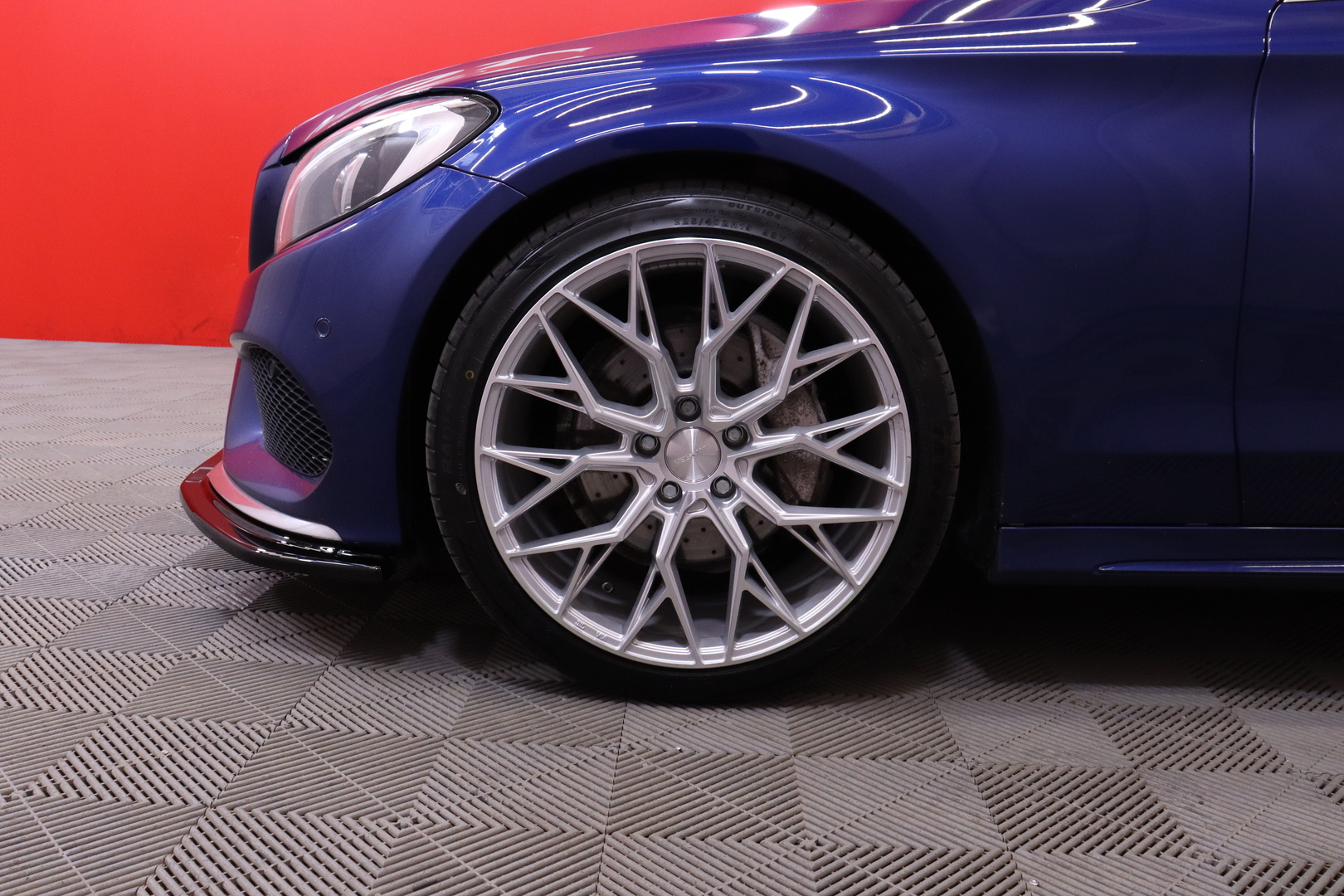 MERCEDES-BENZ C 2016