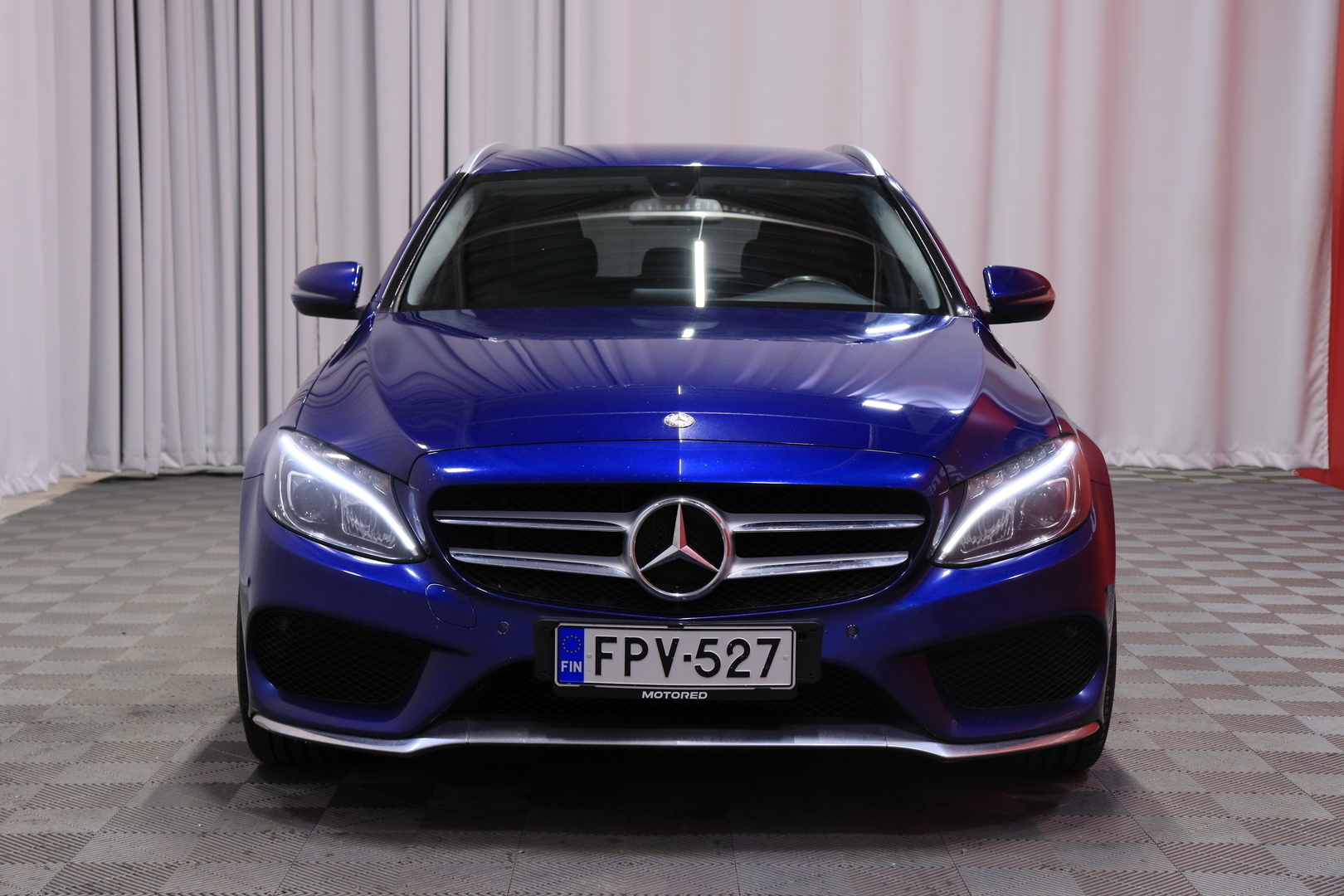 MERCEDES-BENZ C 2016