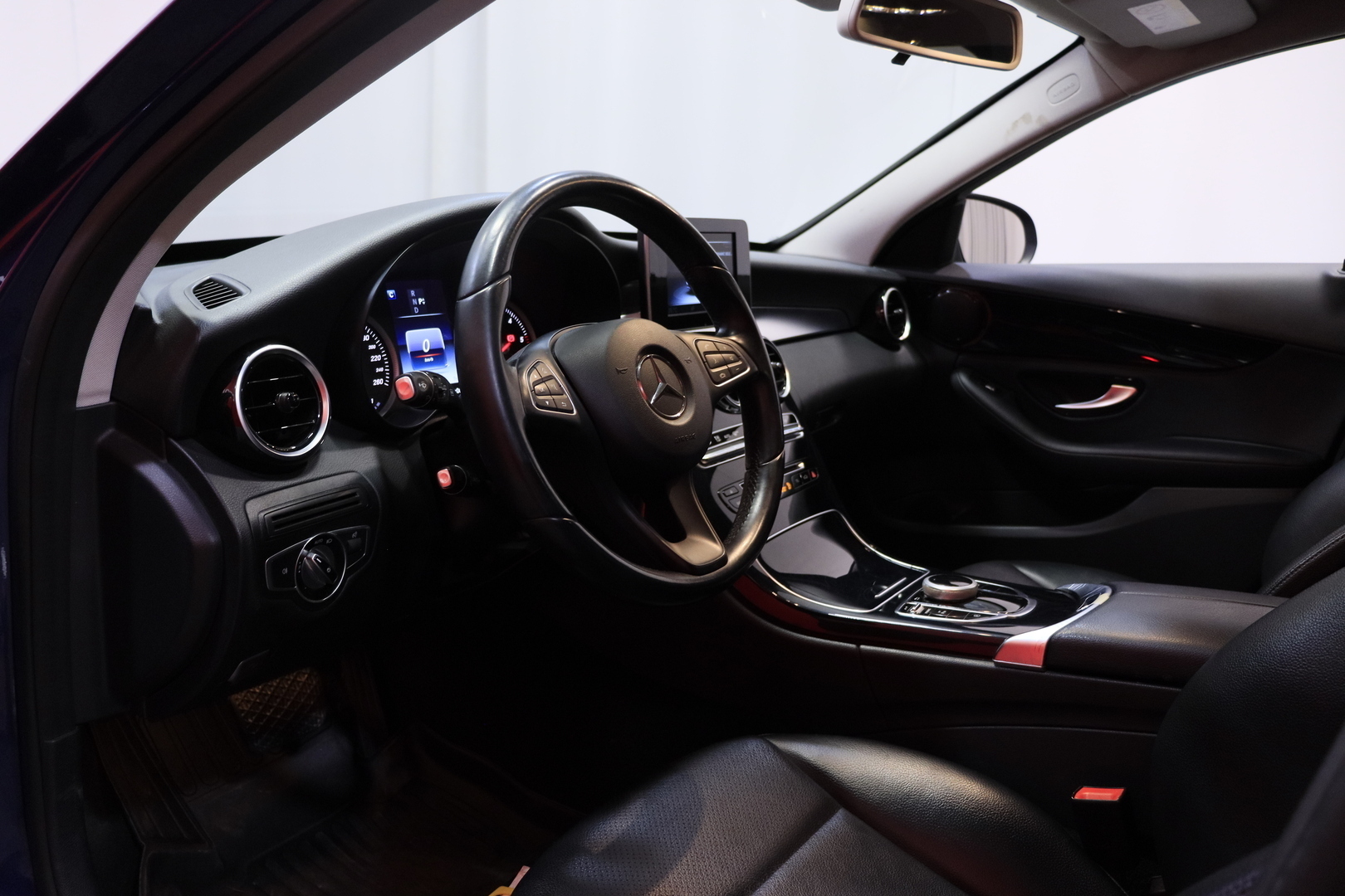 MERCEDES-BENZ C 2016