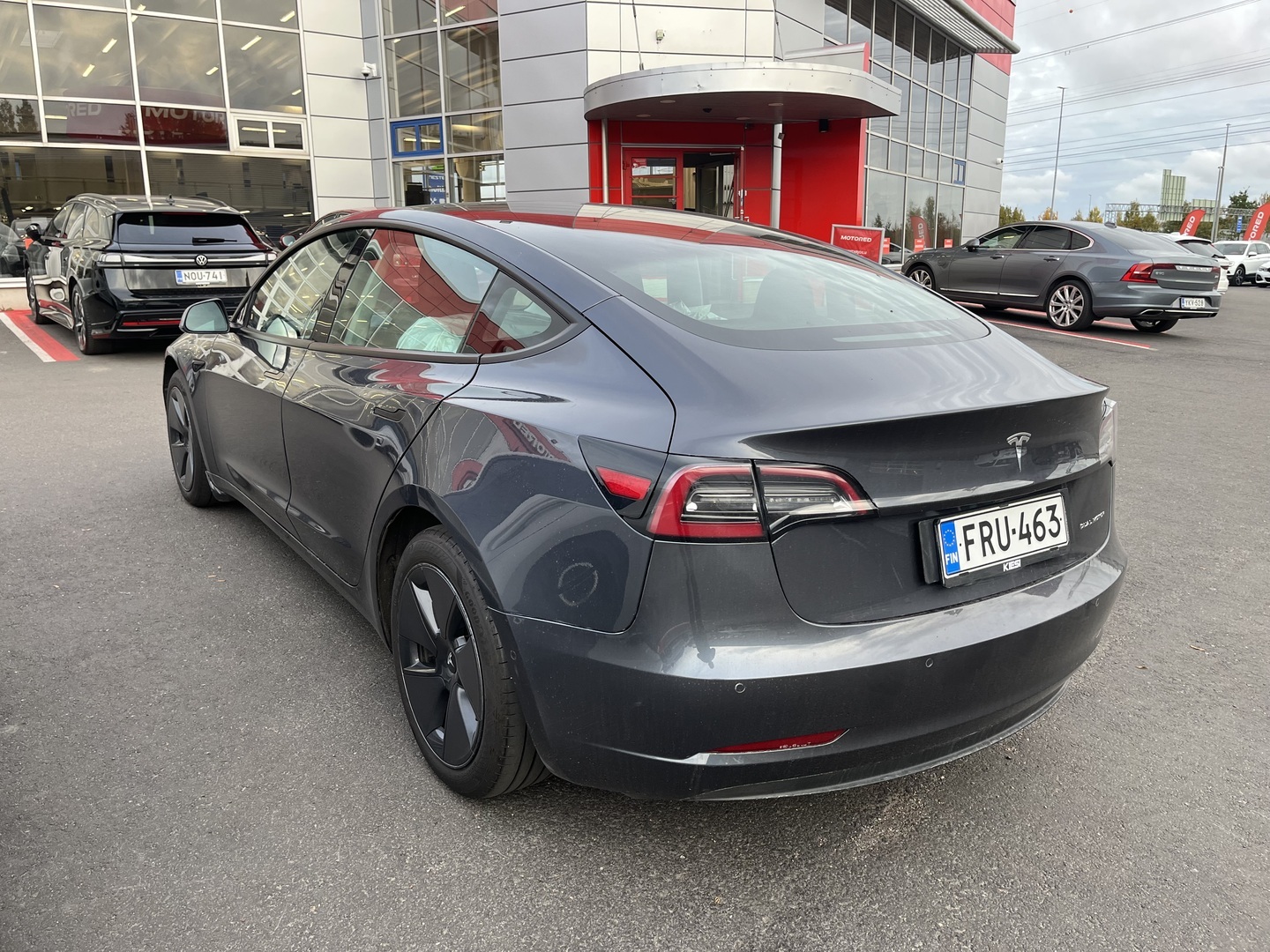TESLA Model 3 2021