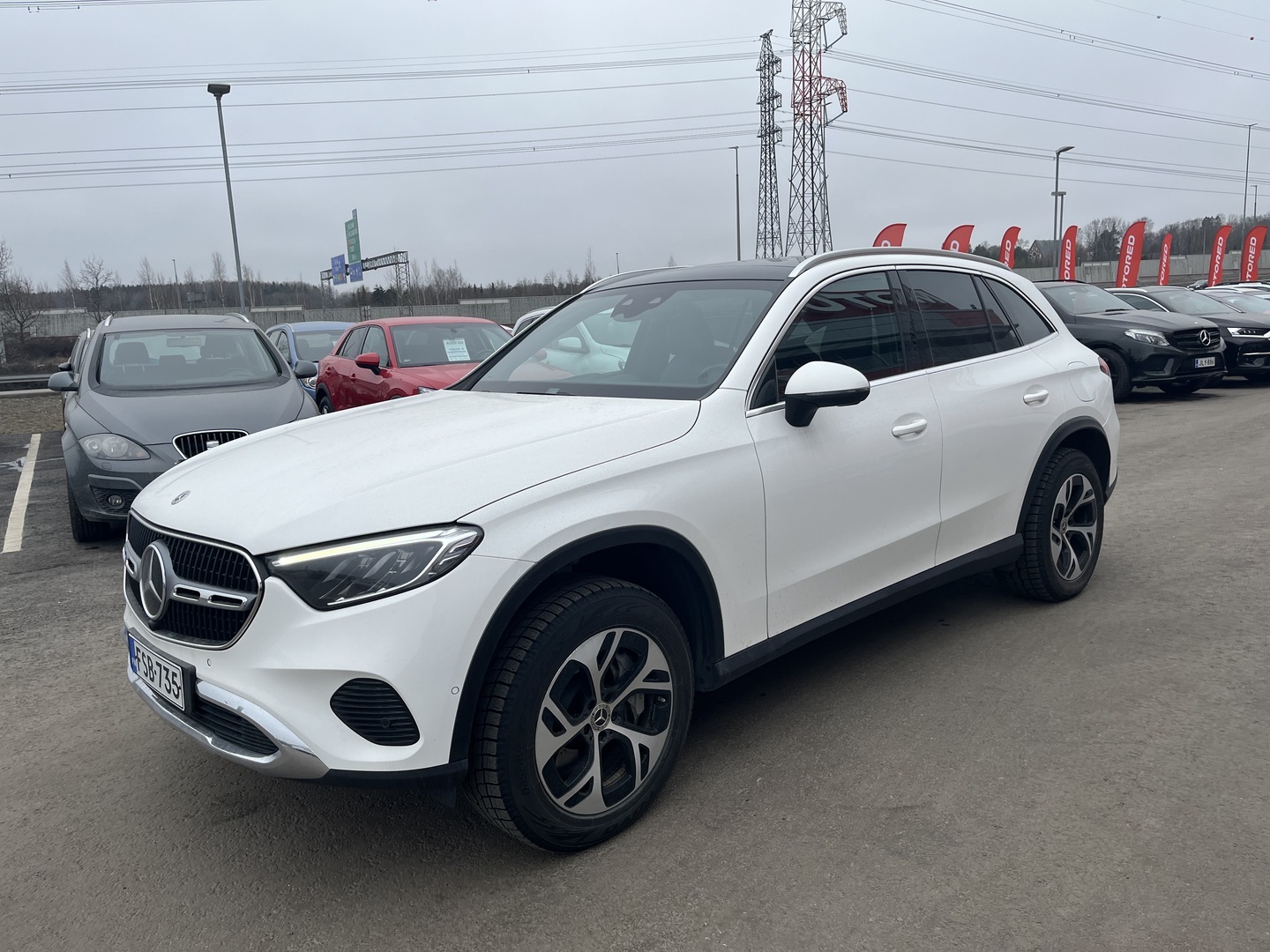 MERCEDES-BENZ GLC 2023