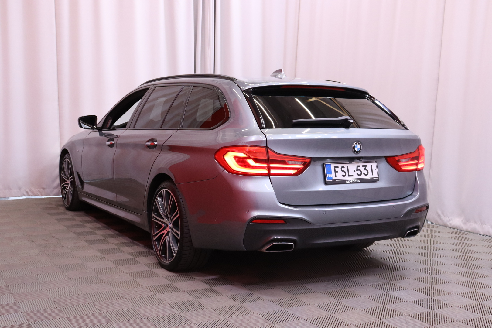 BMW 540 2018