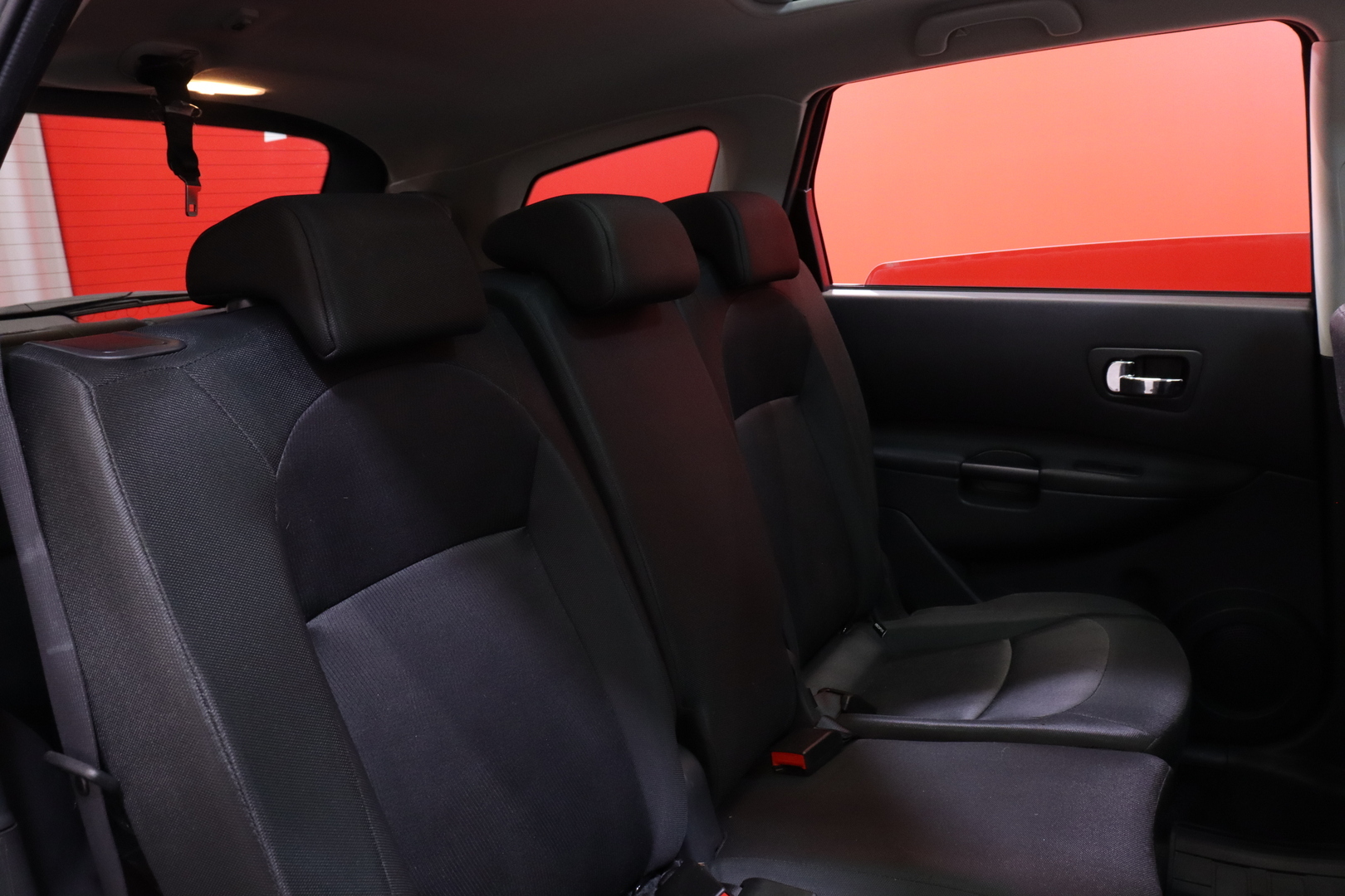NISSAN Qashqai+2 2012