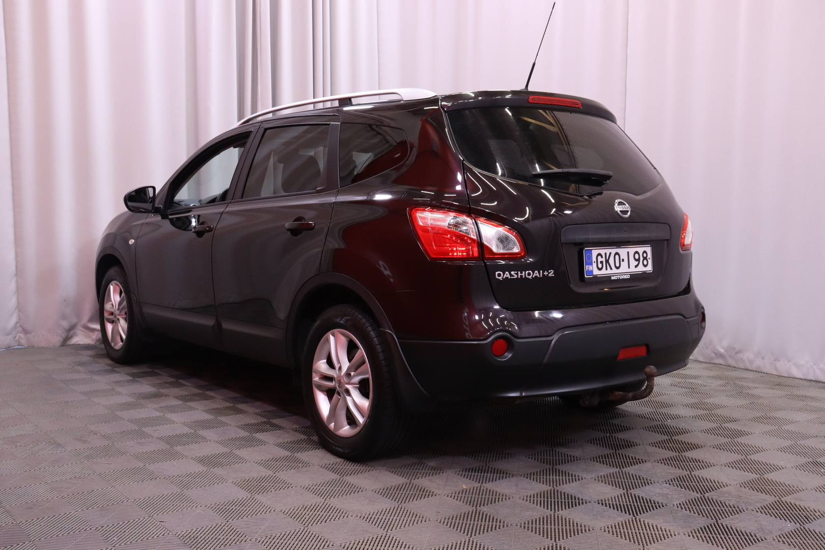 NISSAN Qashqai+2 2012