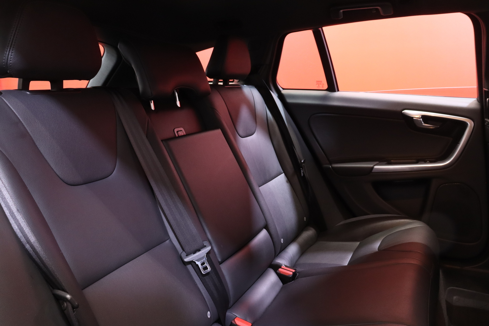 VOLVO V60 Cross Country 2016