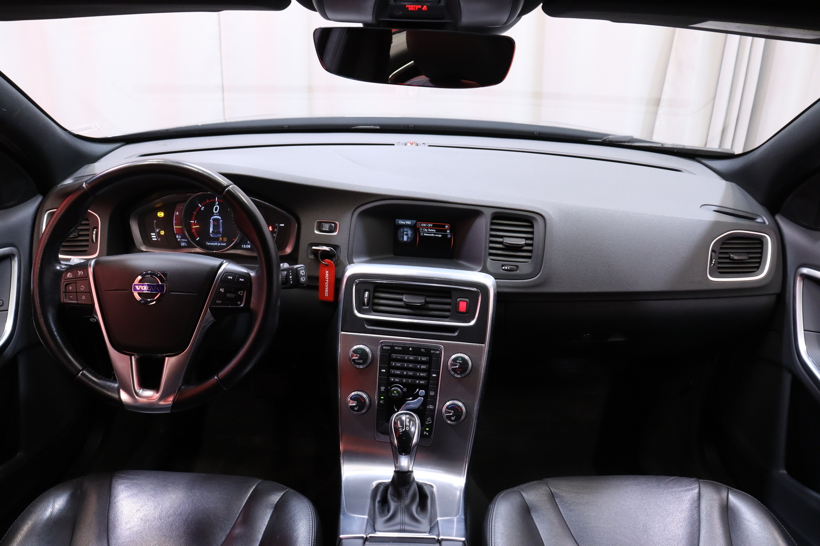 VOLVO V60 Cross Country 2016