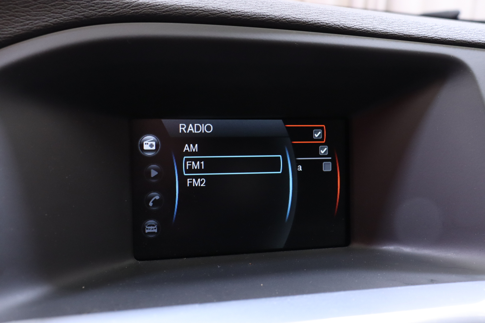 VOLVO V60 Cross Country 2016