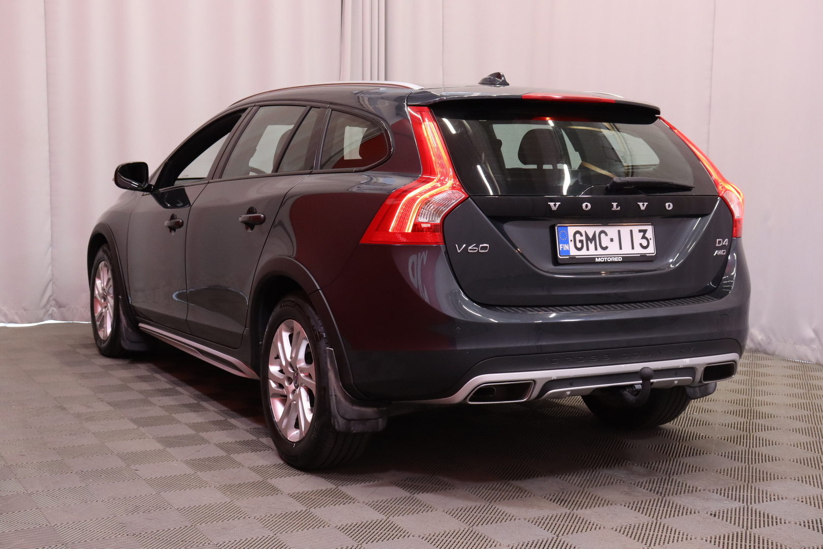 VOLVO V60 Cross Country 2016