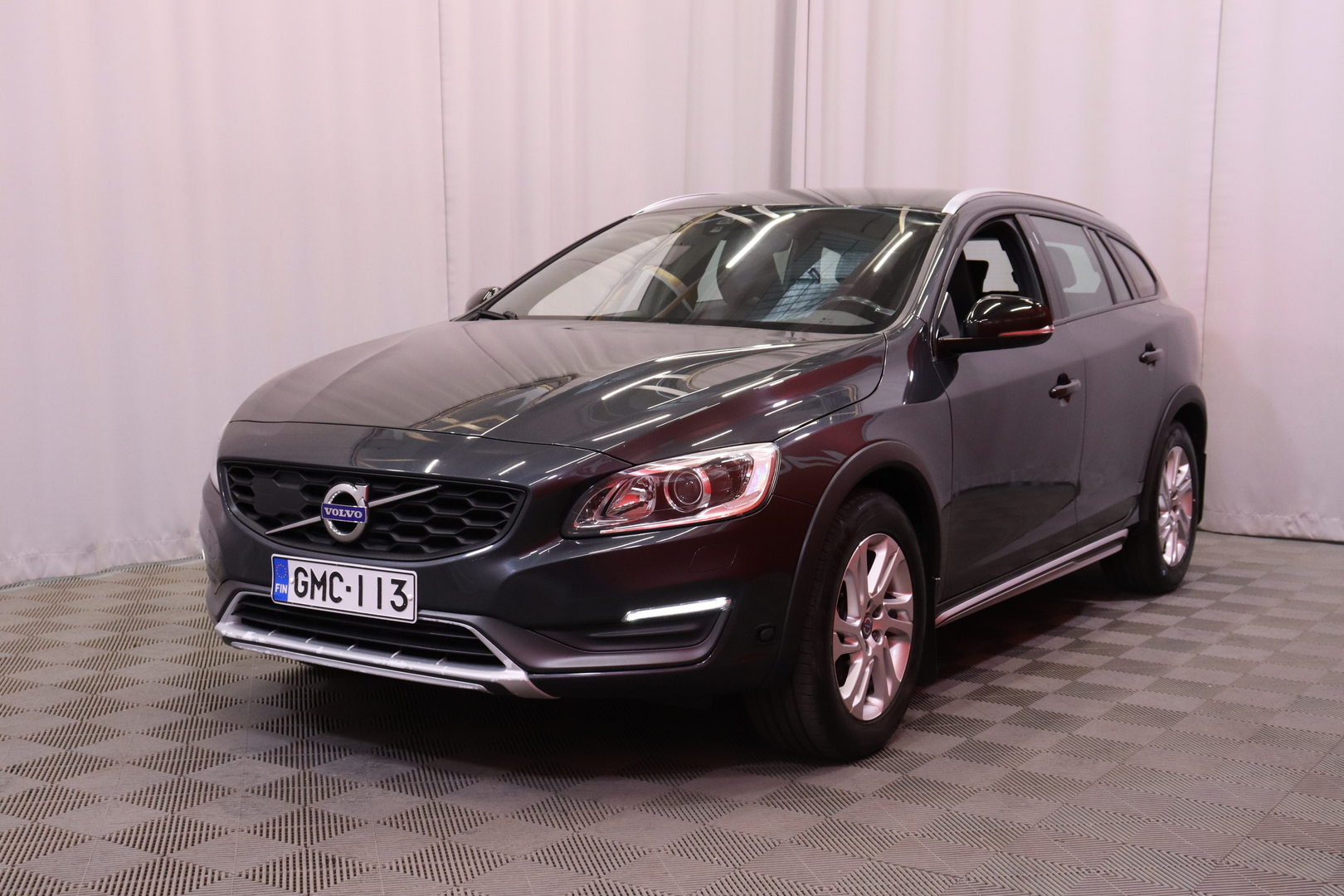 VOLVO V60 Cross Country 2016