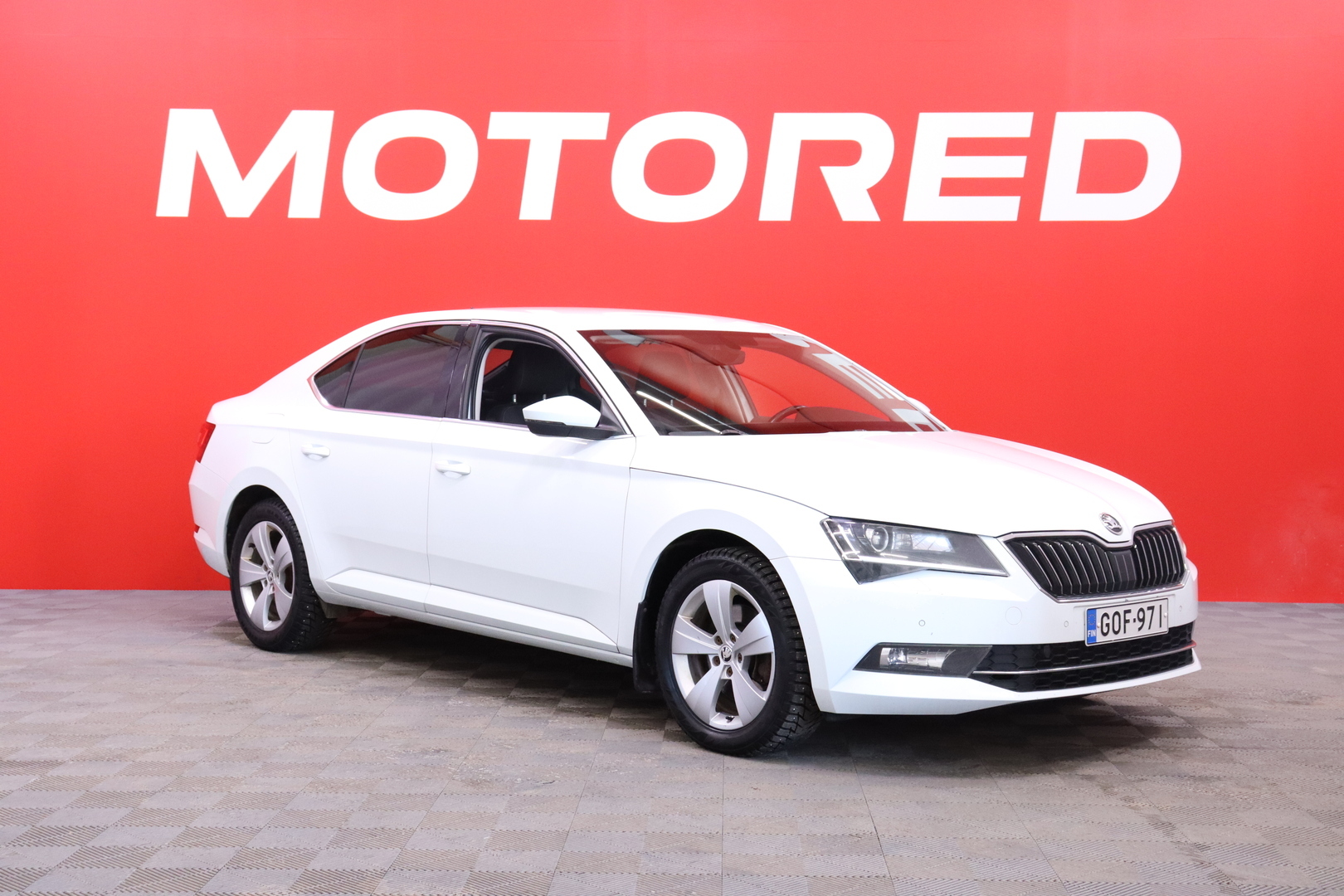 SKODA Superb 2016