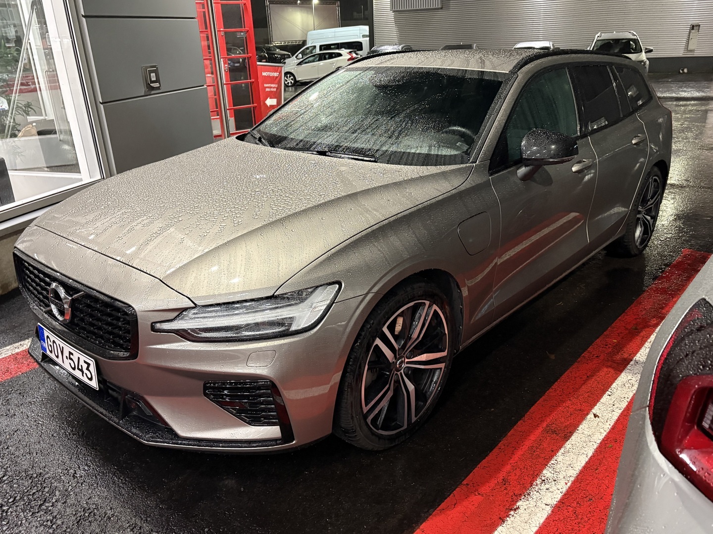 VOLVO V60 2022