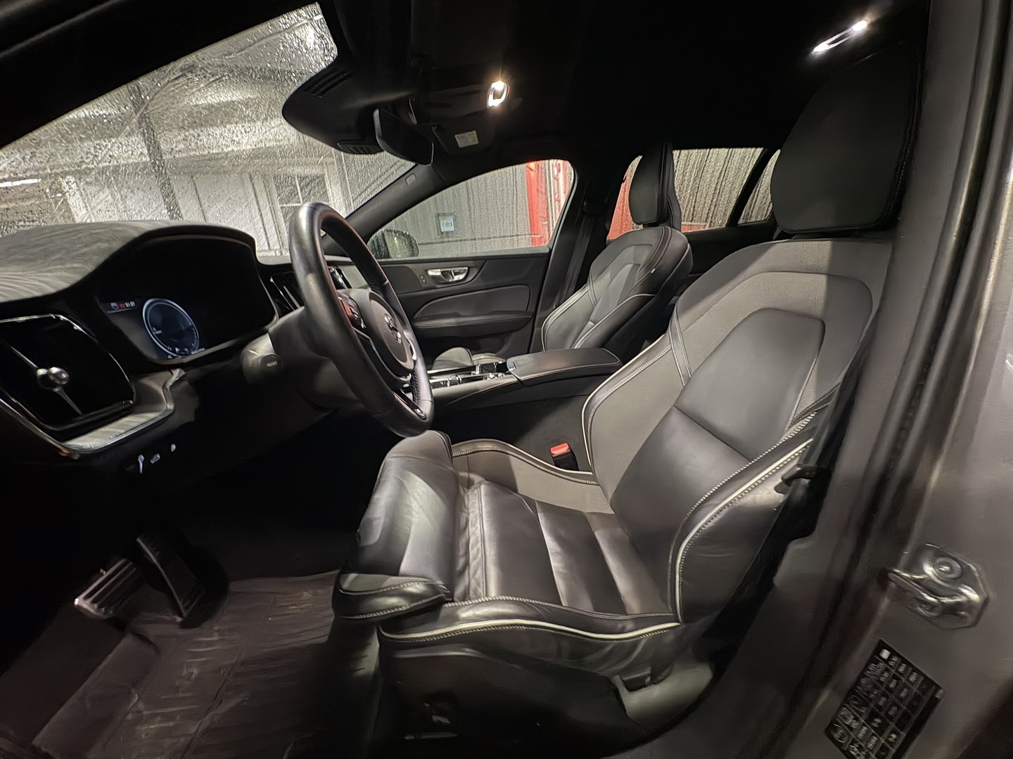 VOLVO V60 2022