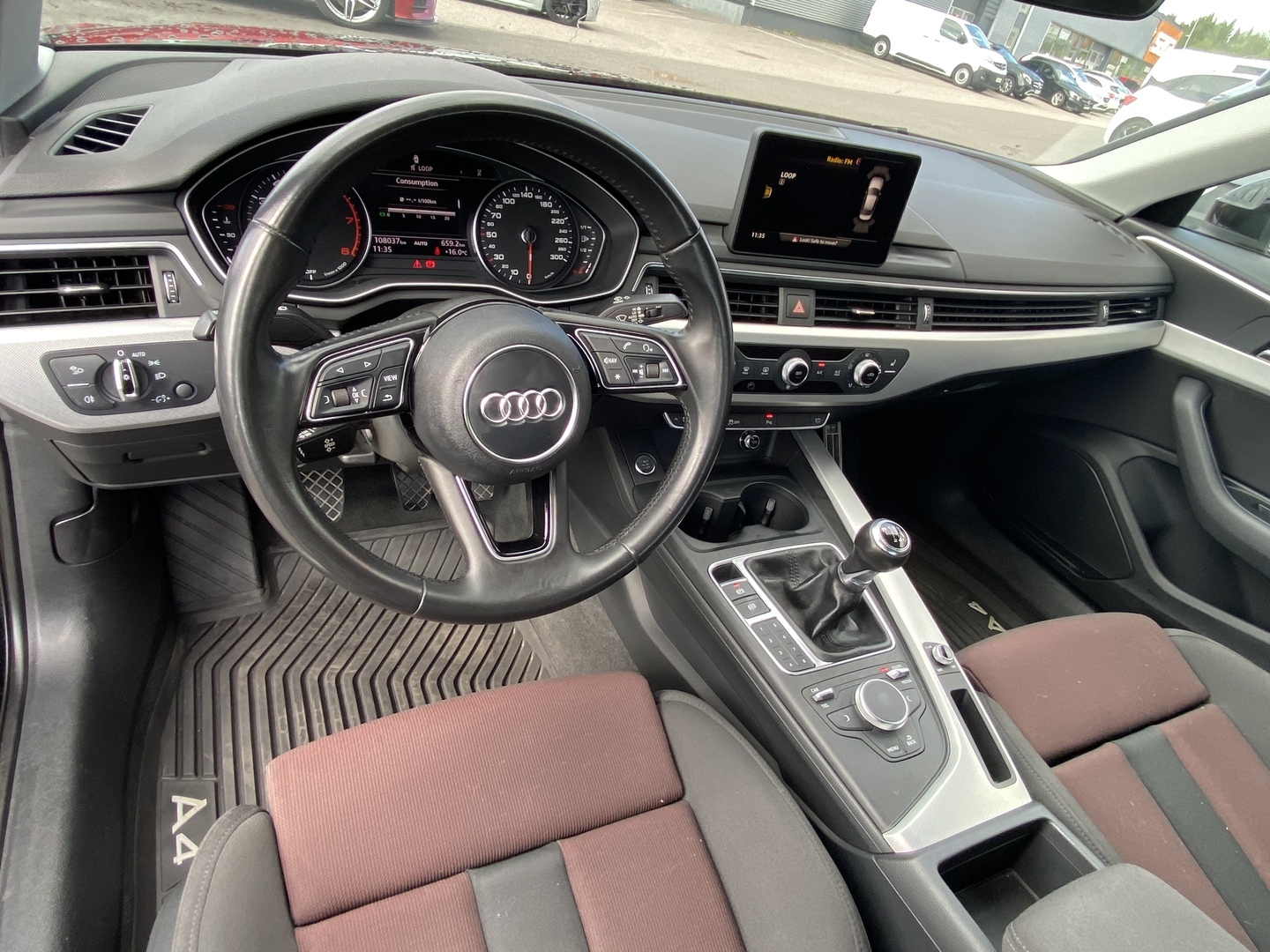 AUDI A4 2016