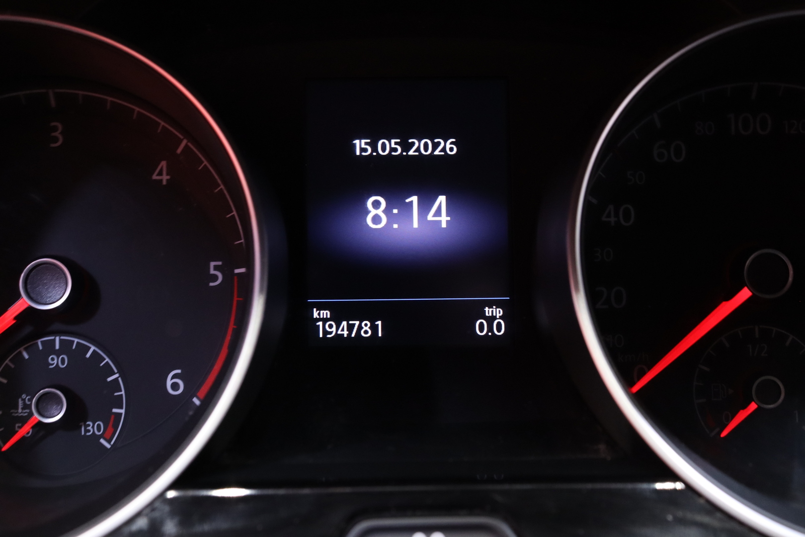 VOLKSWAGEN Touran 2018