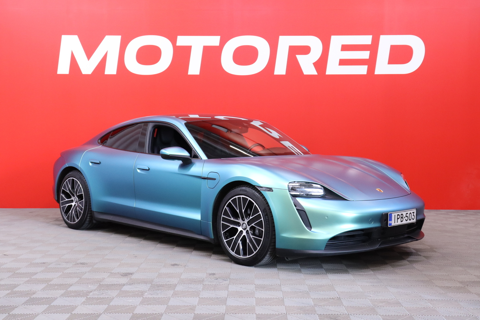 PORSCHE Taycan 2021