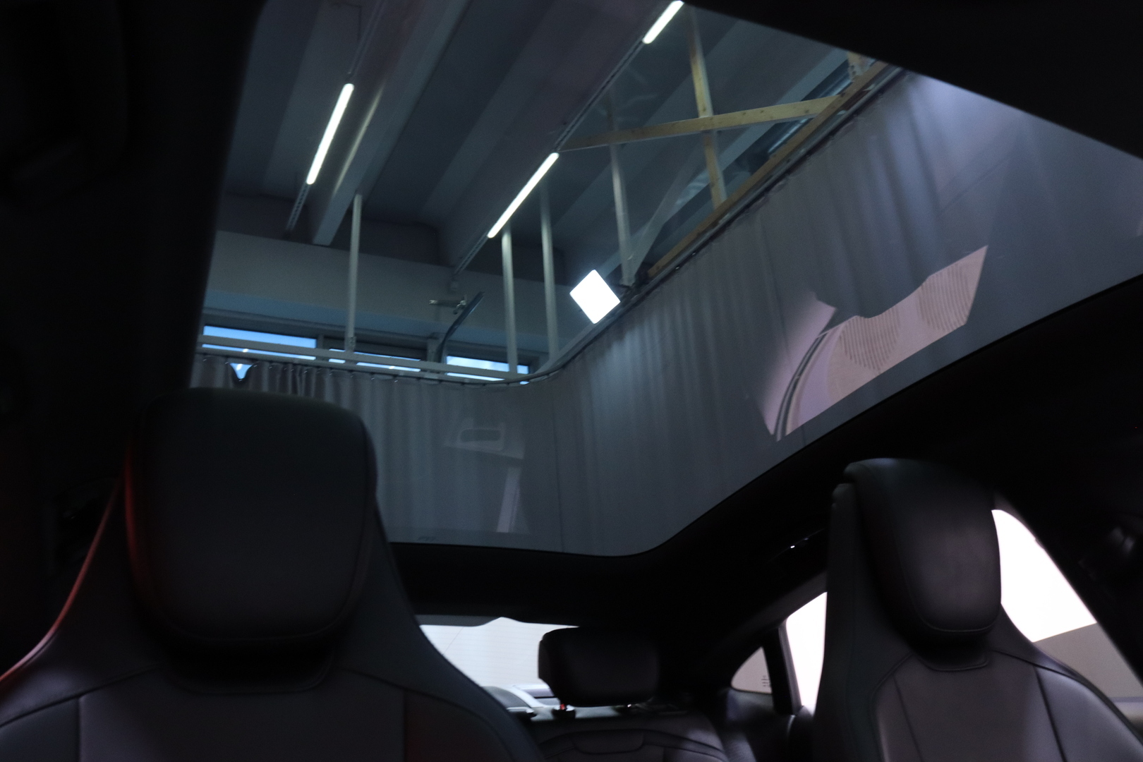 PORSCHE Taycan 2021