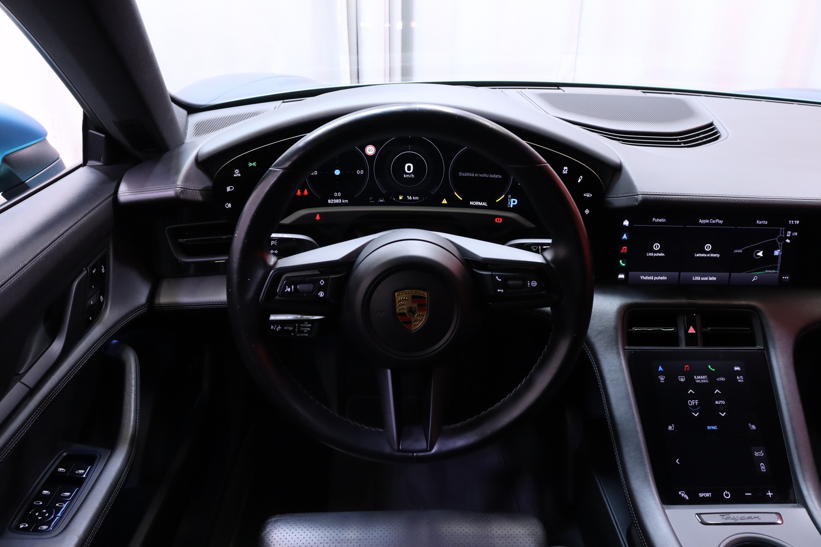 PORSCHE Taycan 2021