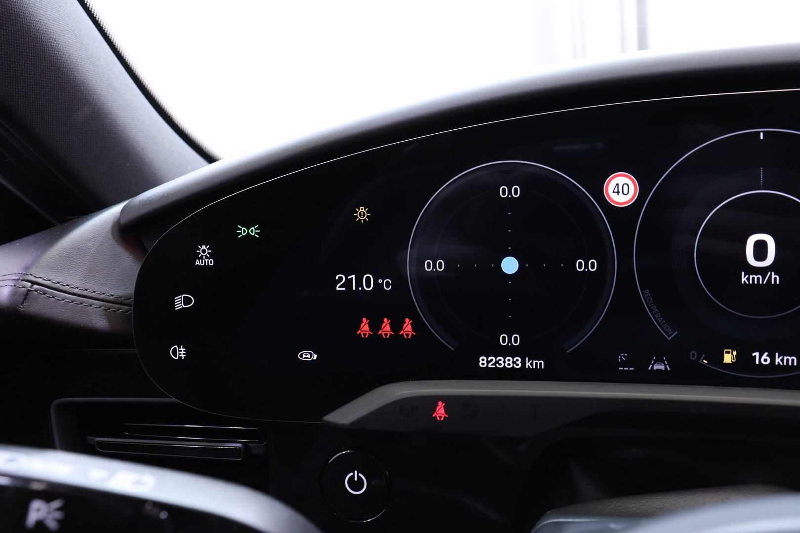 PORSCHE Taycan 2021