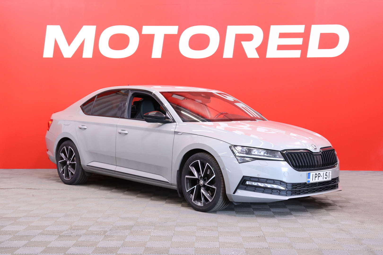 SKODA Superb 2023