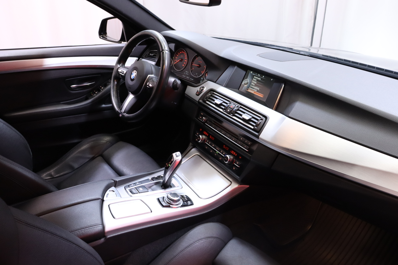 BMW 520 2016