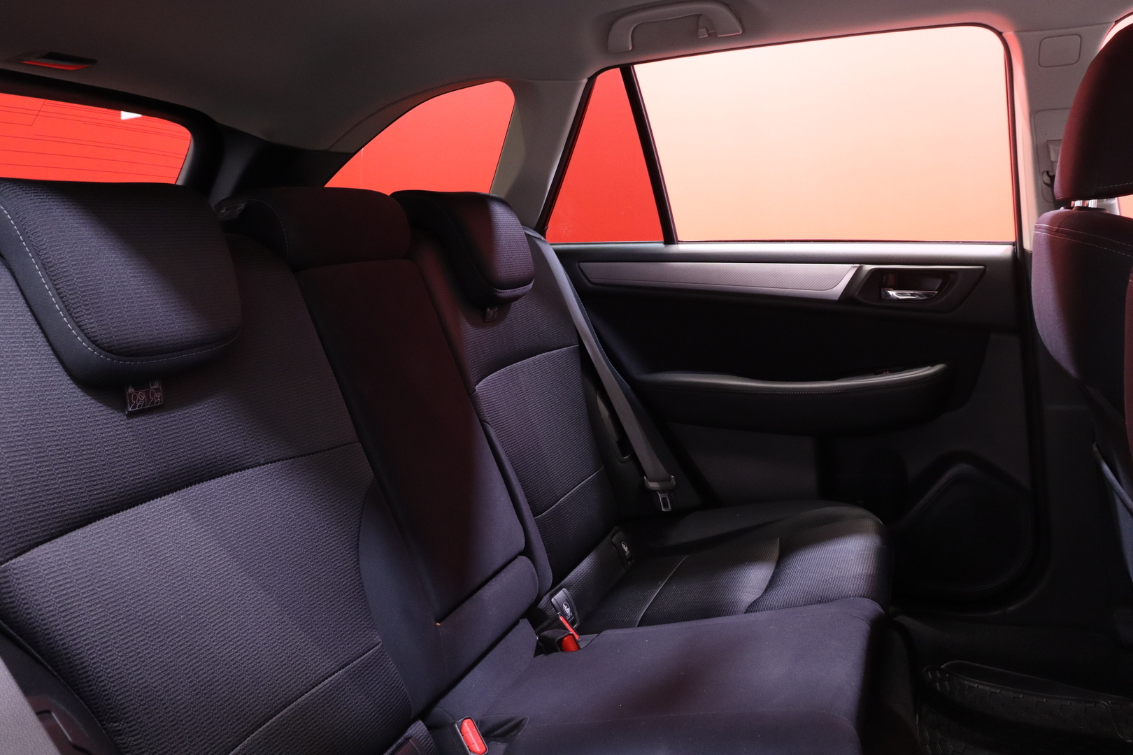 SUBARU Outback 2018
