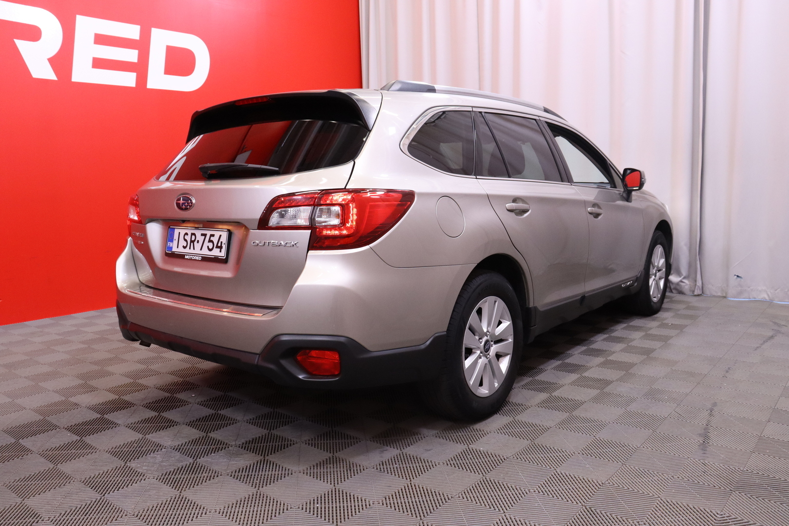 SUBARU Outback 2018
