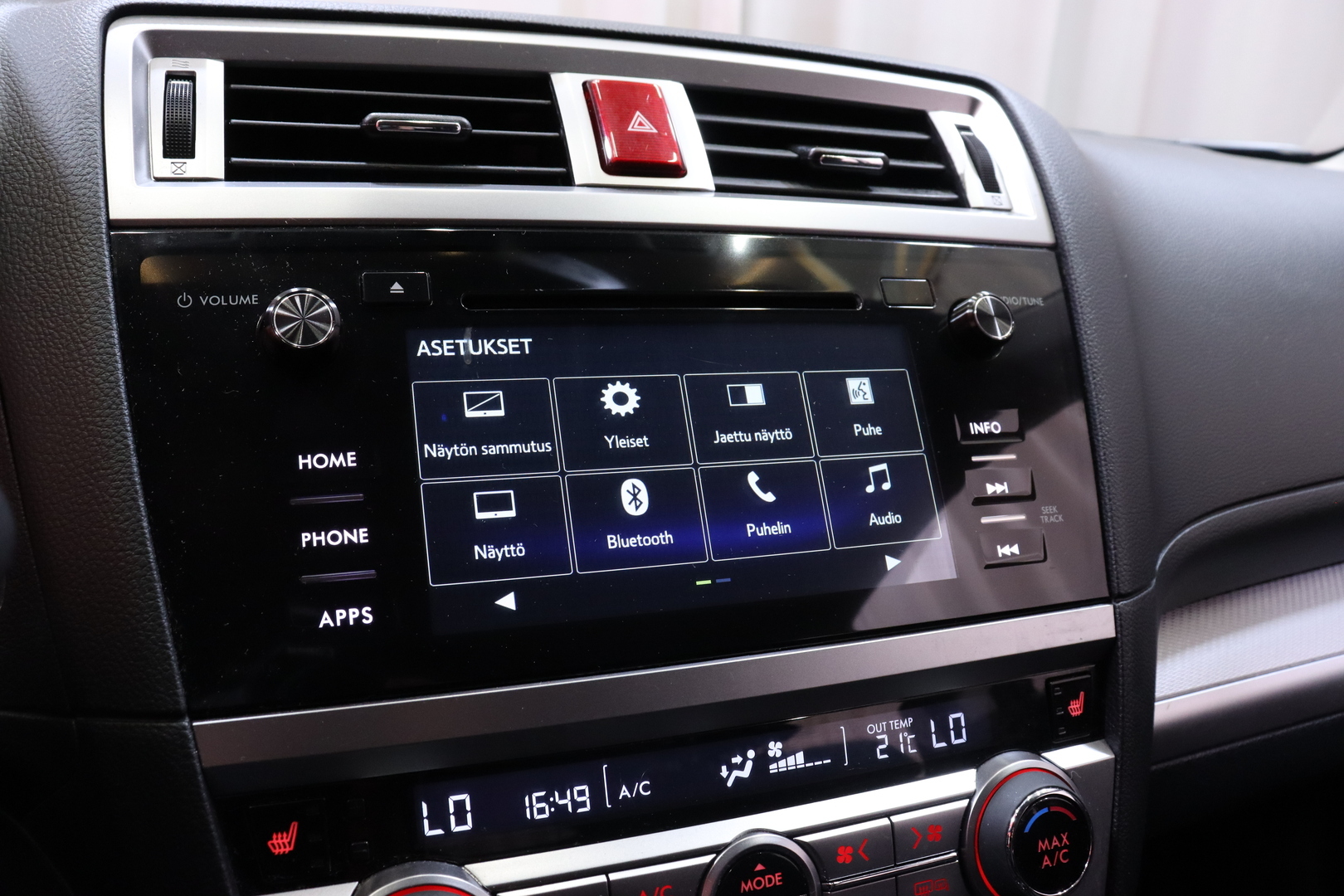 SUBARU Outback 2018