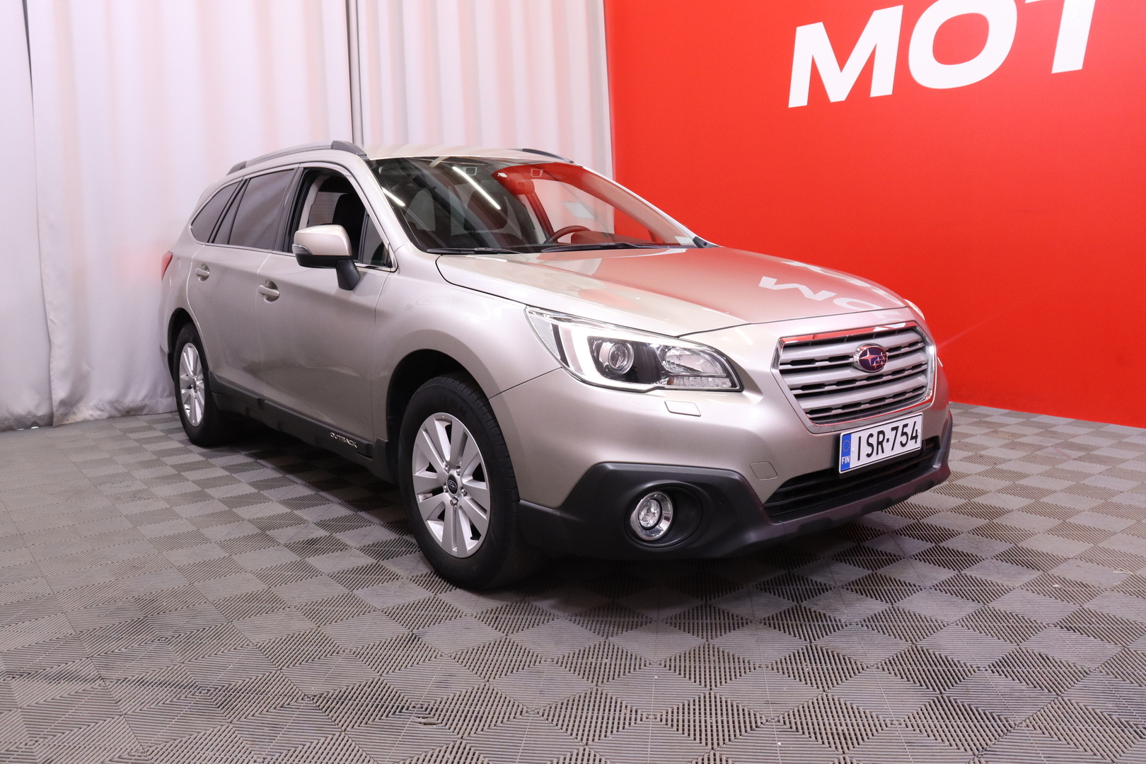 SUBARU Outback 2018