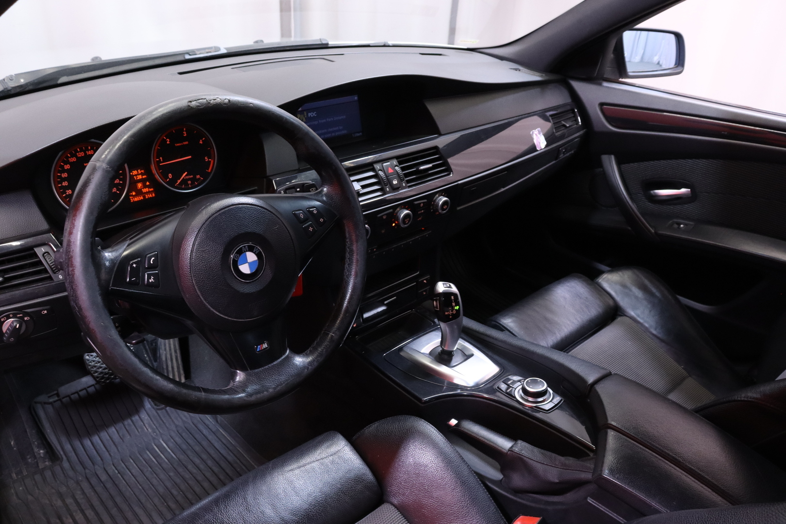 BMW 520 2008
