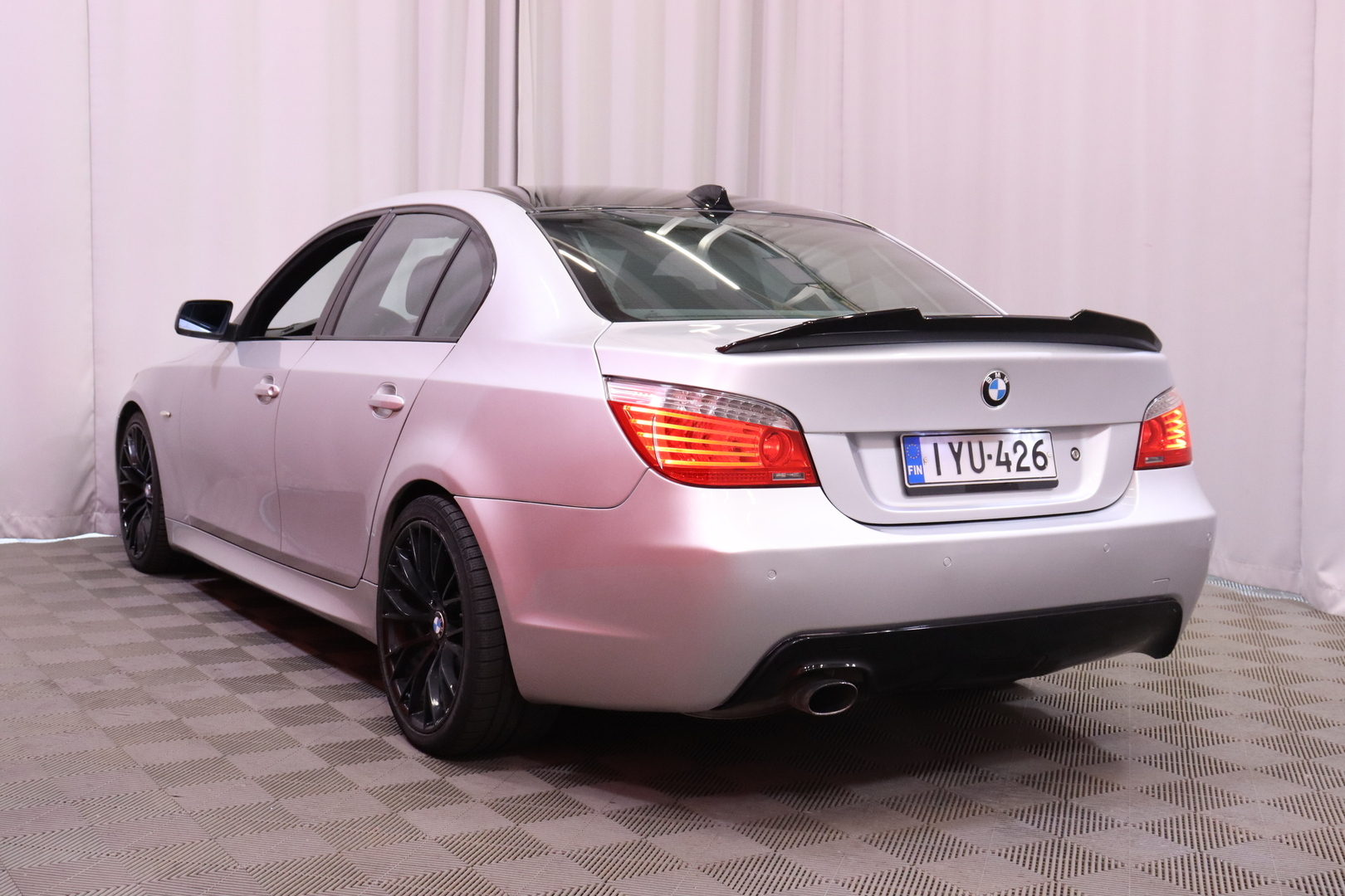 BMW 520 2008